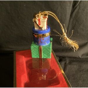 Lenox China, Treasures Collection, Stacked Presents trinket box, 3 inches